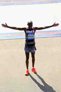 Wilson Kipsang, 2014 TCS NYC Marathon title holder & World Marathon Majors 2014 title holder